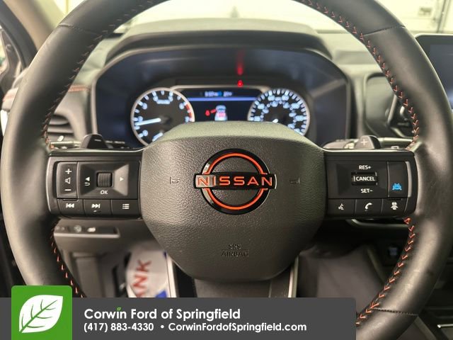 Used 2025 Nissan Rogue SV image 31
