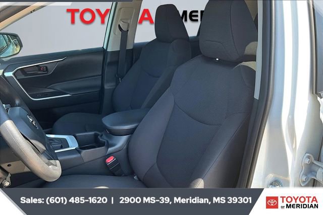 Used 2025 Toyota RAV4 LE image 18