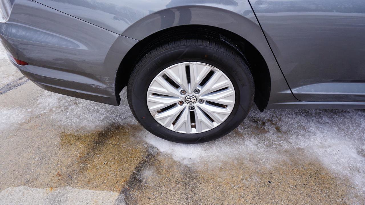 Used 2019 Volkswagen Jetta R-Line image 10