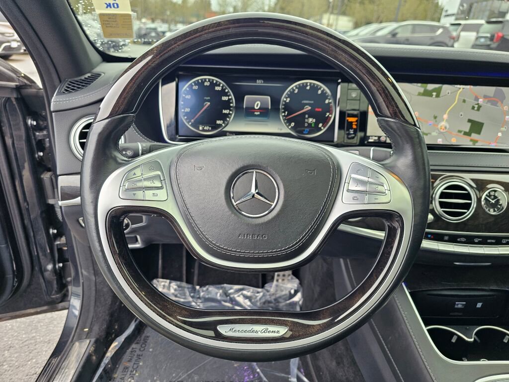 Used 2016 Mercedes-Benz S 550 4MATIC Sedan image 12