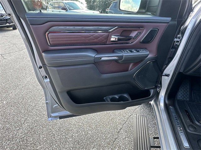 New 2025 RAM 1500 Limited image 10
