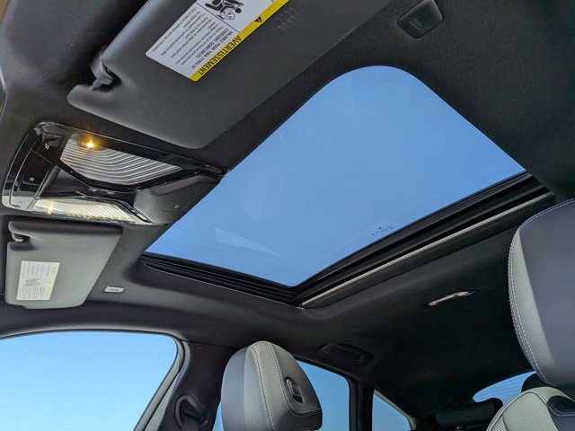 Used 2023 BMW i4 eDrive35 w/ Premium Package image 16