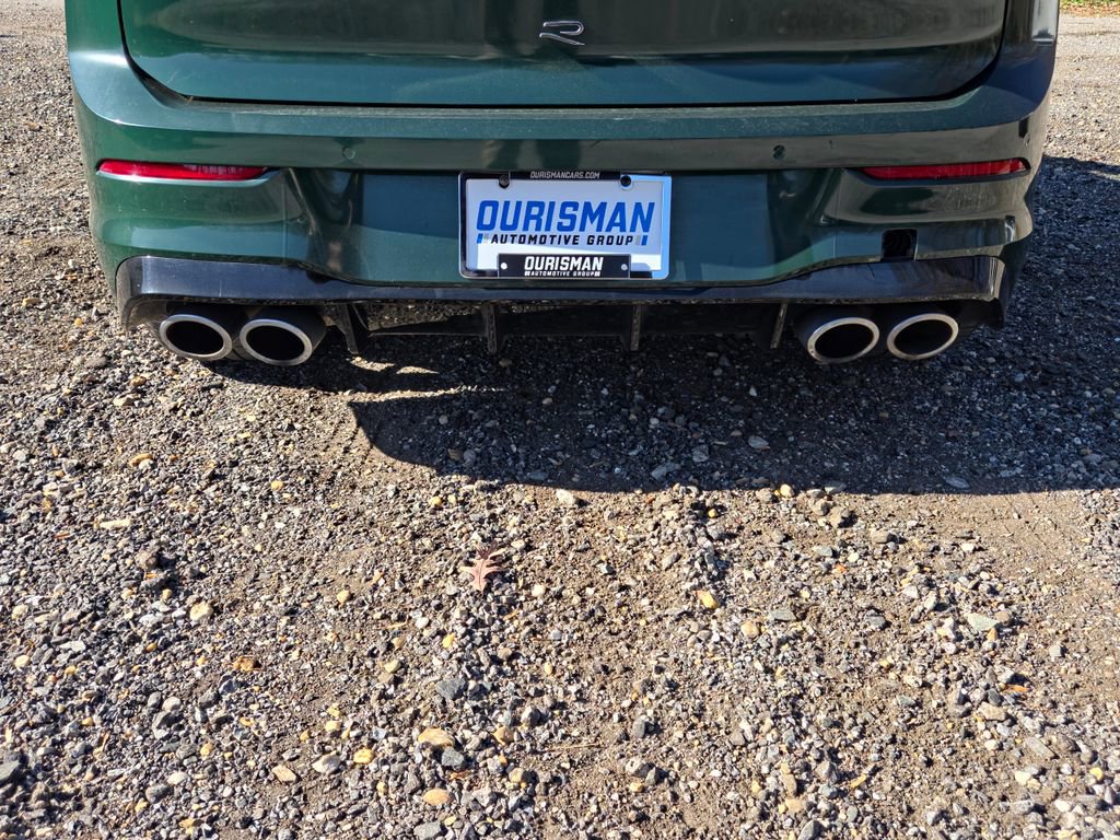 Used 2024 Volkswagen Golf R image 9