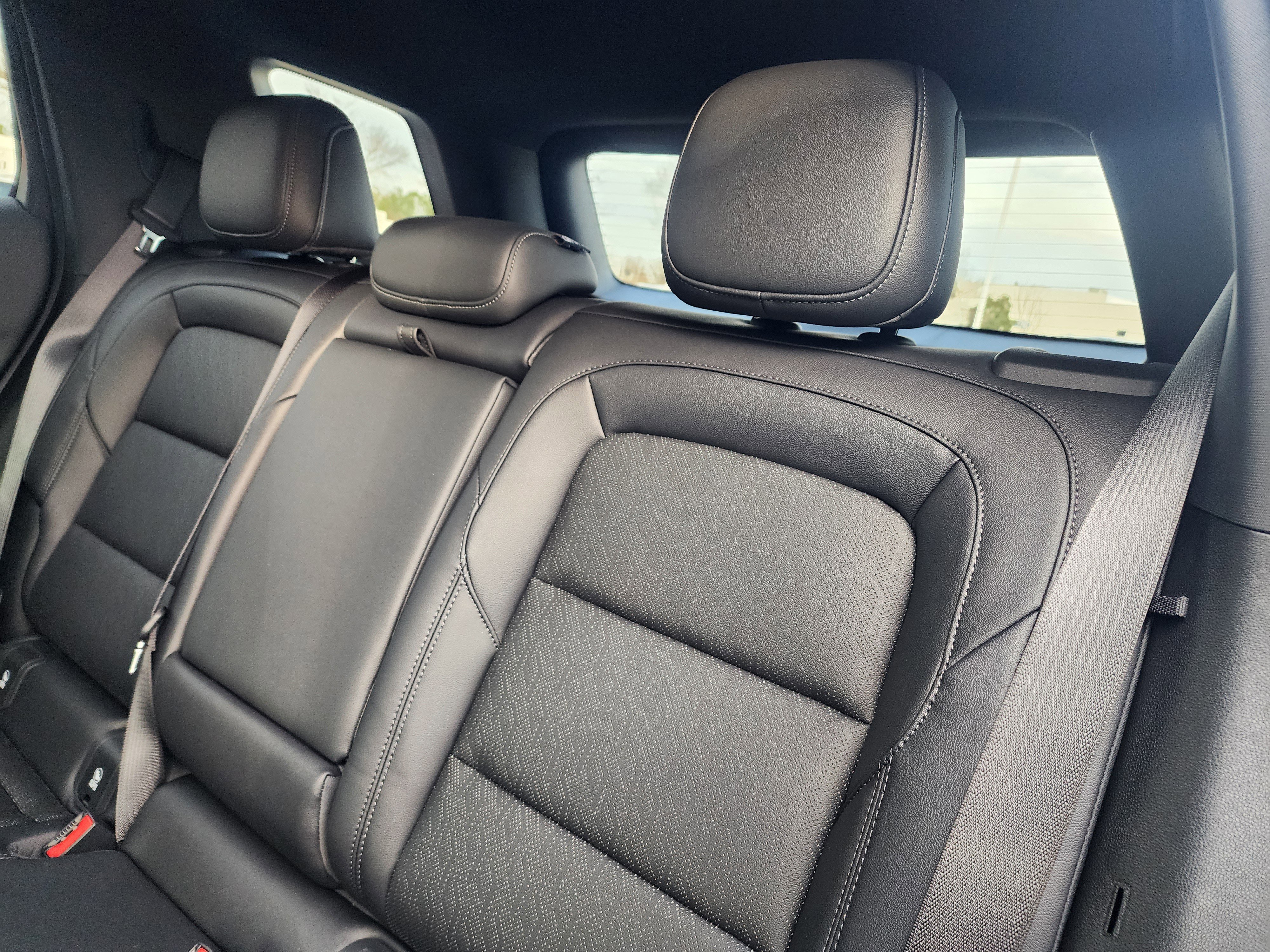 New 2026 Chevrolet Equinox LT w/ Convenience Package II image 13