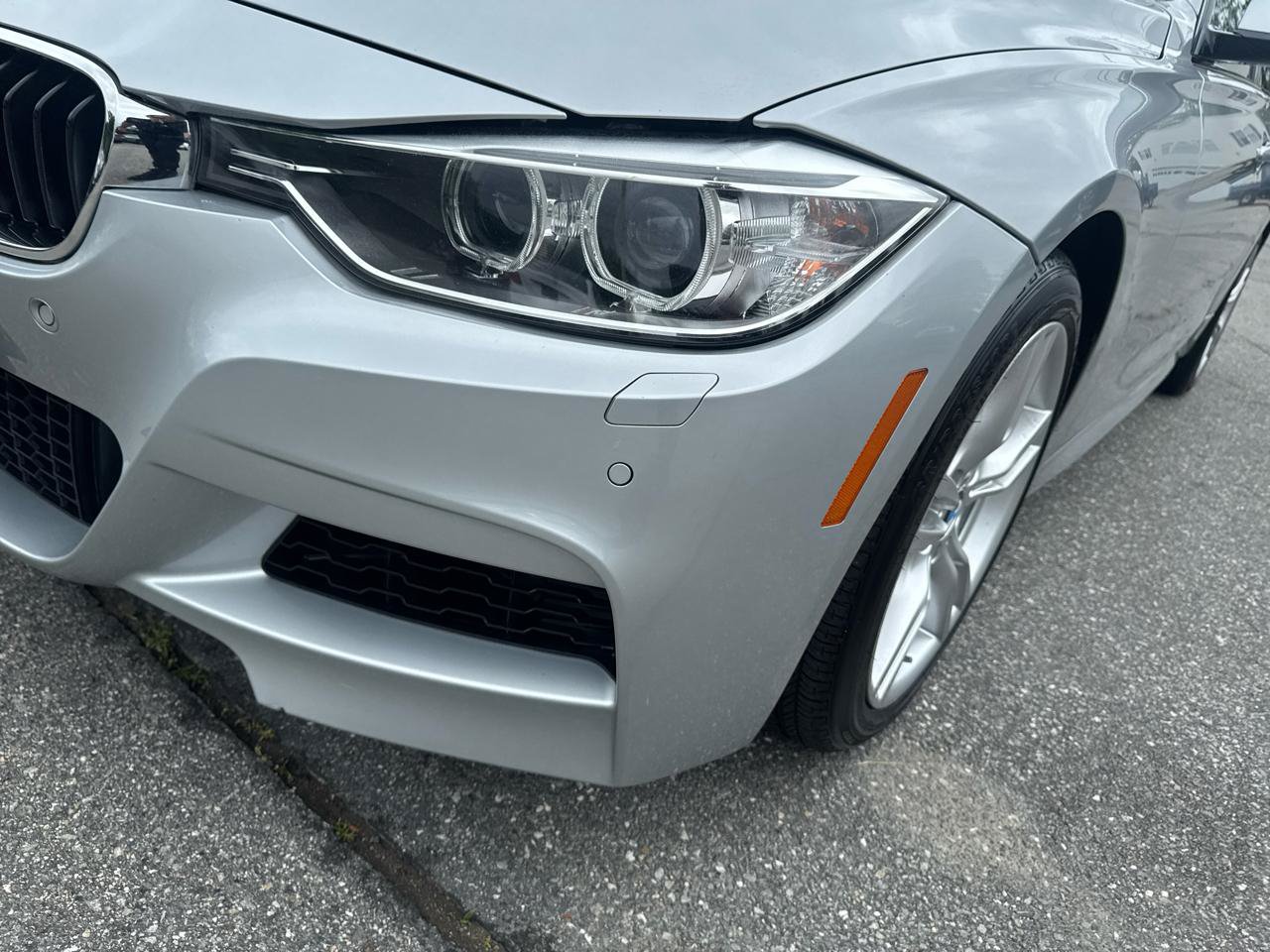 Used 2014 BMW 335i xDrive Sedan AWD/4WD image 16