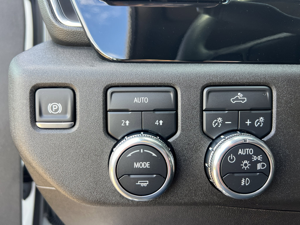 New 2026 GMC Sierra 1500 Elevation image 16
