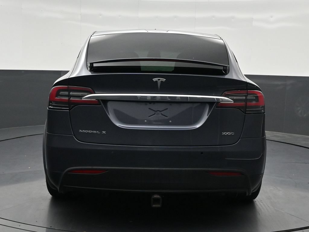 Used 2019 Tesla Model X AWD/4WD image 4