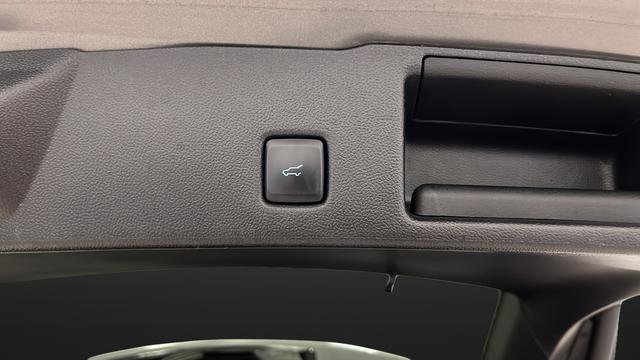 Used 2021 Ford Escape Titanium w/ Titanium Elite Package image 32