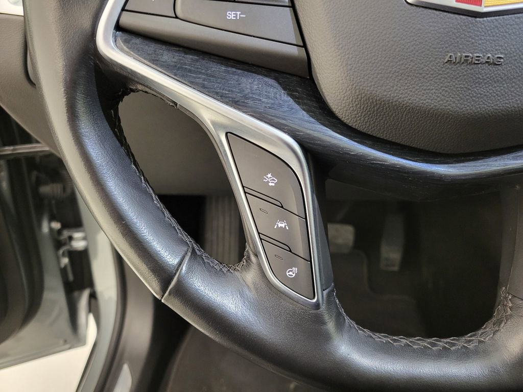 Used 2024 Cadillac XT5 Premium Luxury image 8