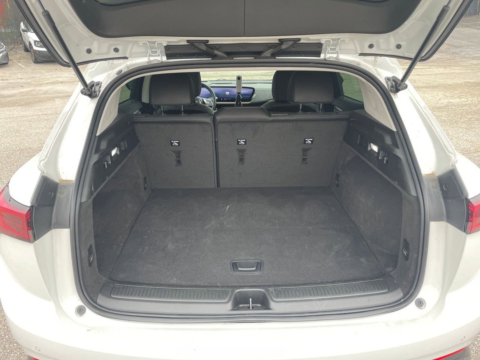 Used 2024 Buick Envision Sport Touring image 31