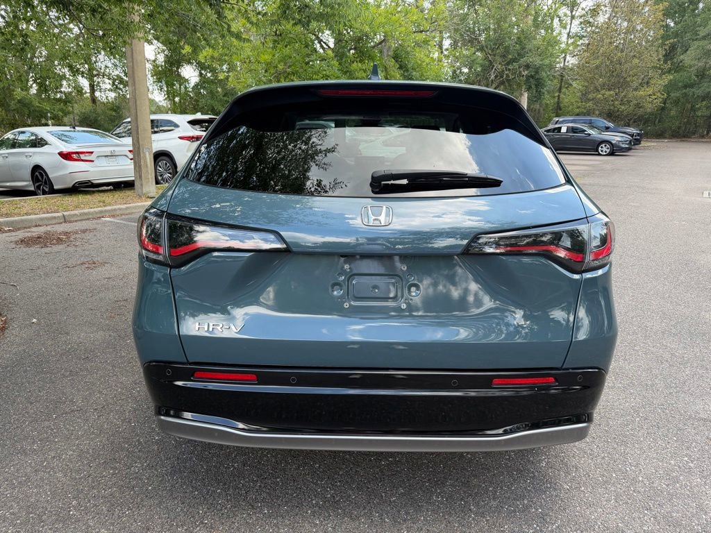 Certified 2024 Honda HR-V EX-L image 5