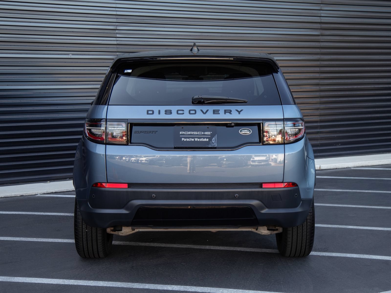 Used 2022 Land Rover Discovery Sport SE AWD/4WD image 6