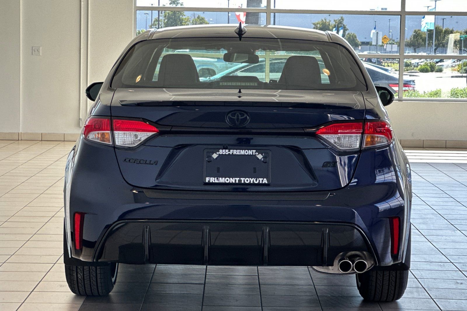 Certified 2026 Toyota Corolla SE FWD image 5
