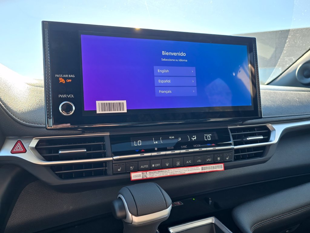 New 2026 Toyota Sienna Platinum AWD/4WD image 32