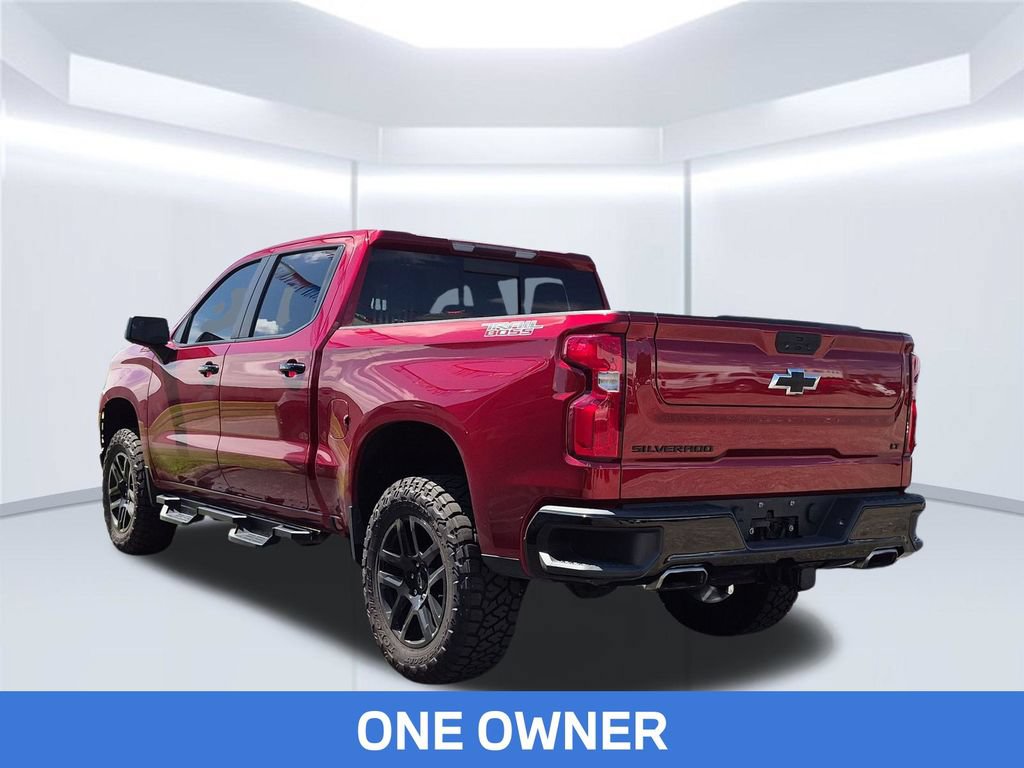 Used 2021 Chevrolet Silverado 1500 LT Trail Boss w/ Convenience Package II AWD/4WD image 2
