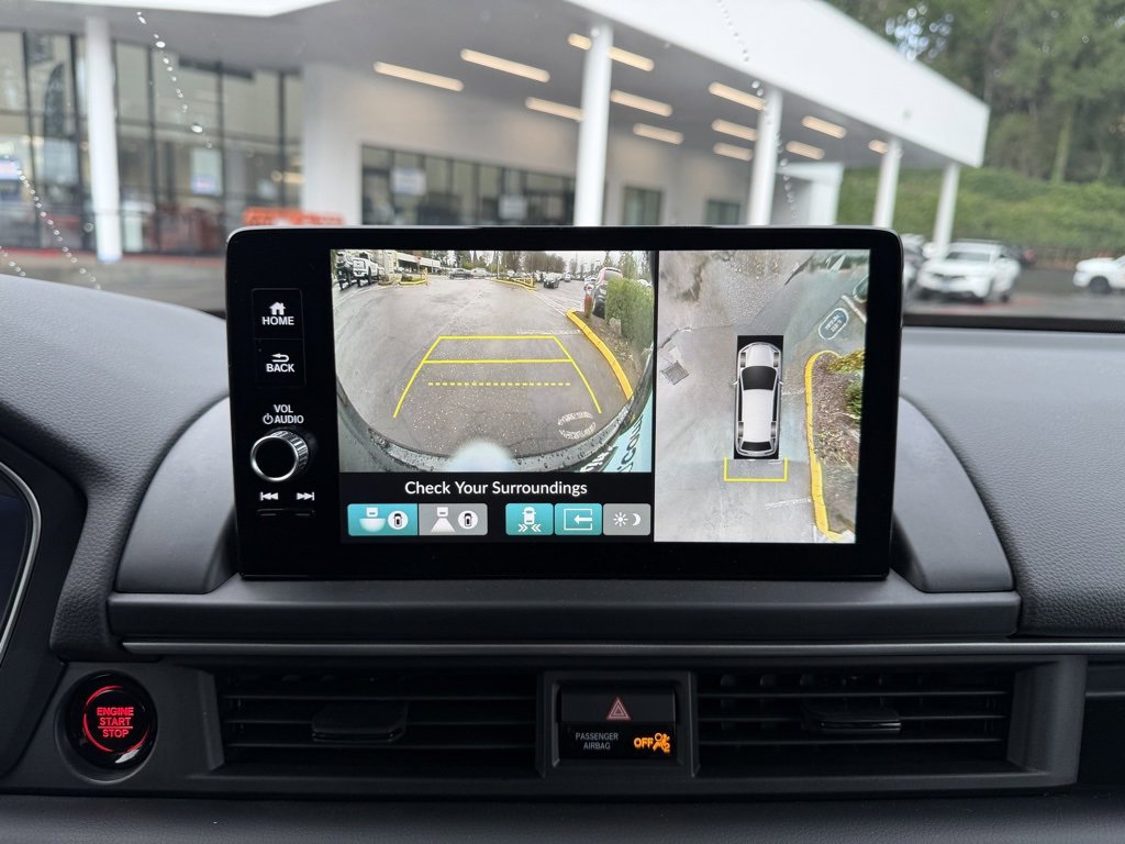 Used 2025 Honda Pilot Elite image 22