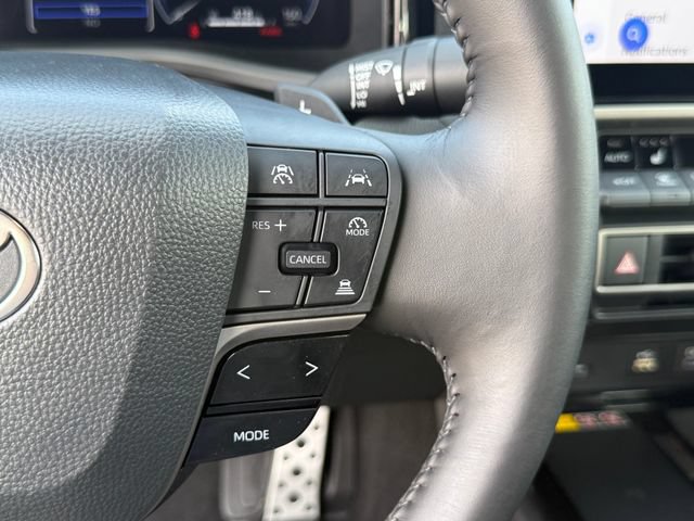 Used 2026 Toyota Camry XSE FWD image 18