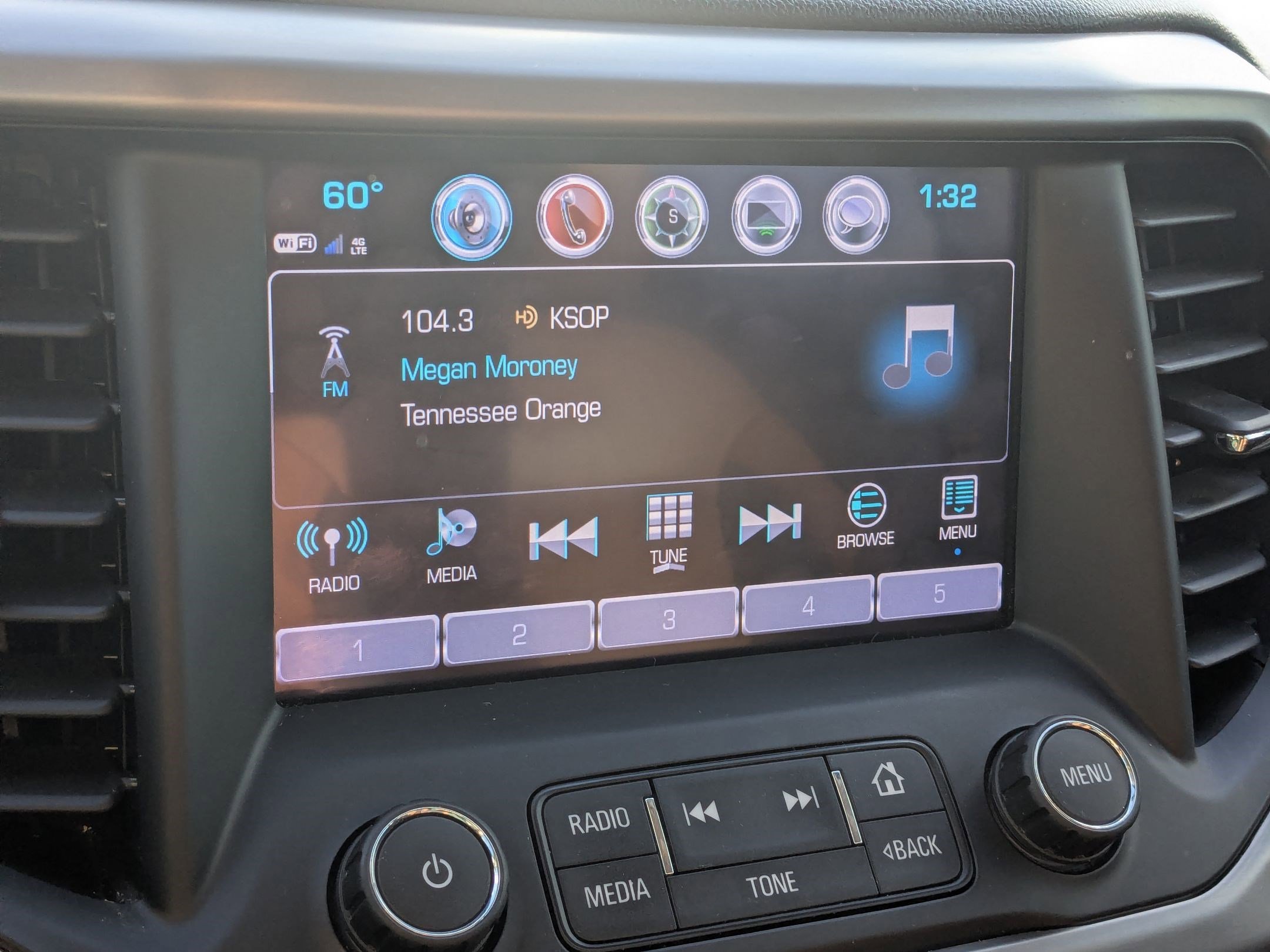 Used 2019 GMC Acadia SLT image 22