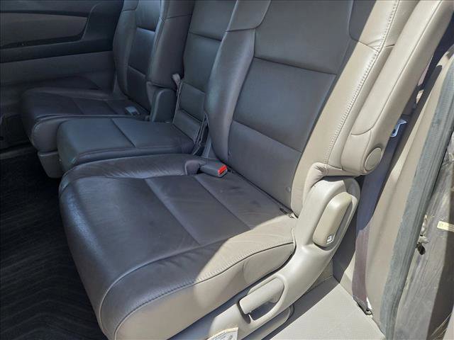 Used 2015 Honda Odyssey Touring Elite image 13