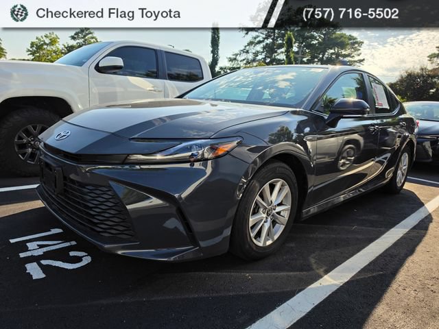 Used 2025 Toyota Camry LE FWD image 1
