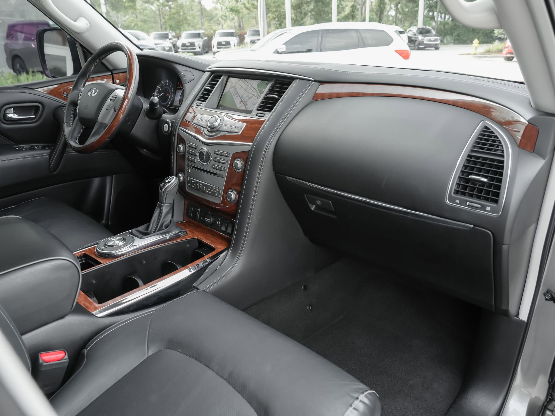 Certified 2019 INFINITI QX80 Luxe w/ All-Season Package RWD image 40