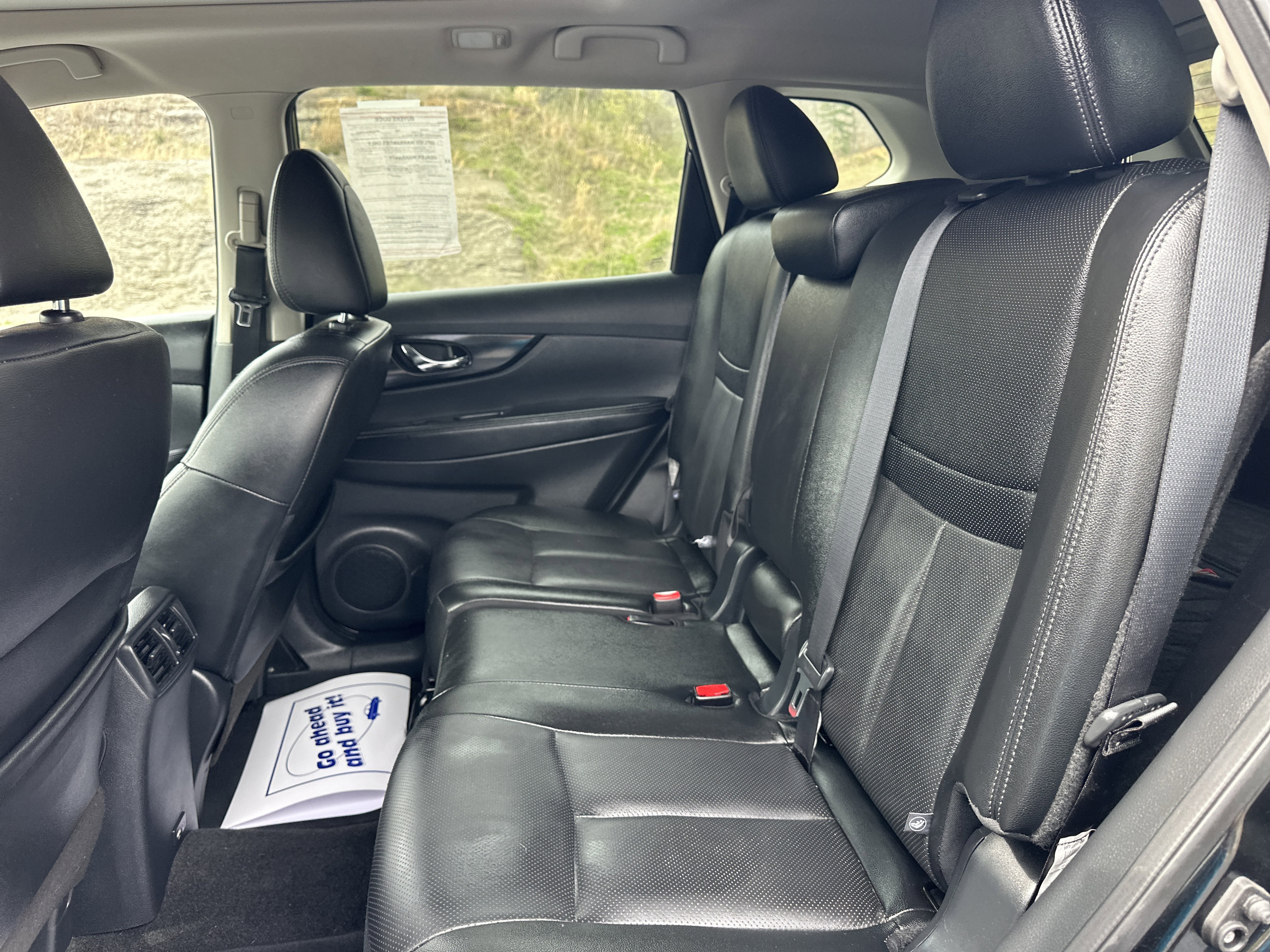 Used 2020 Nissan Rogue SL w/ Premium Package image 32