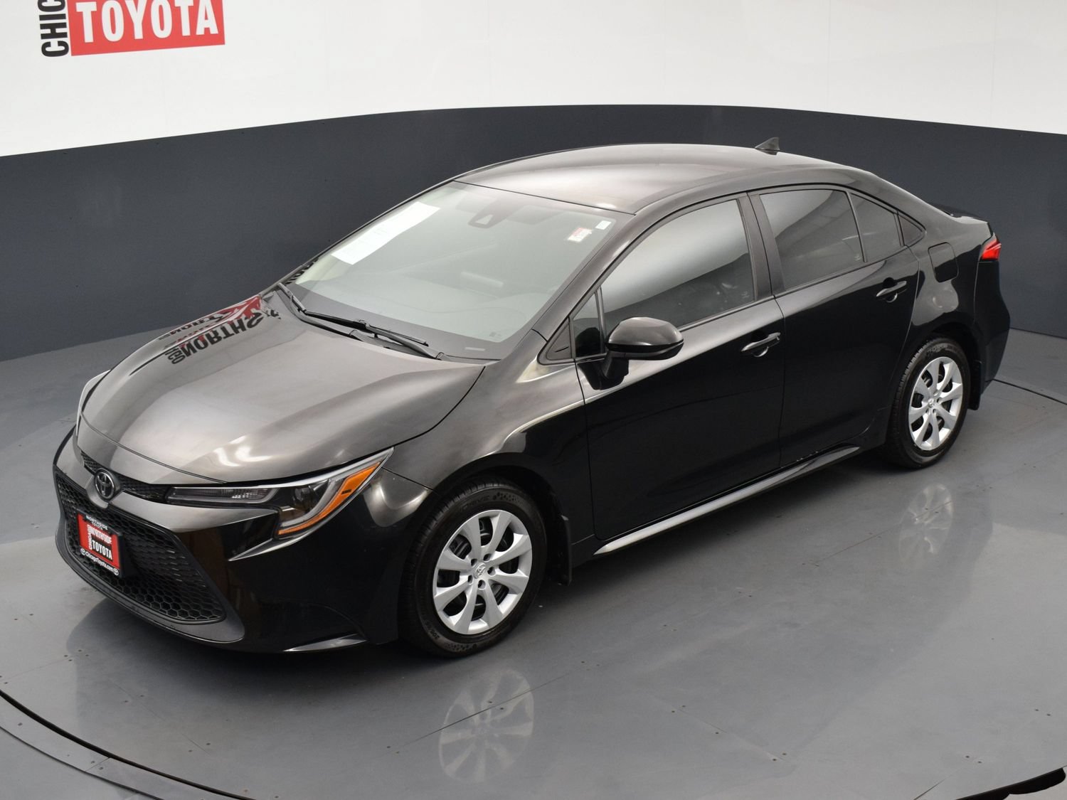 Used 2022 Toyota Corolla LE FWD image 23
