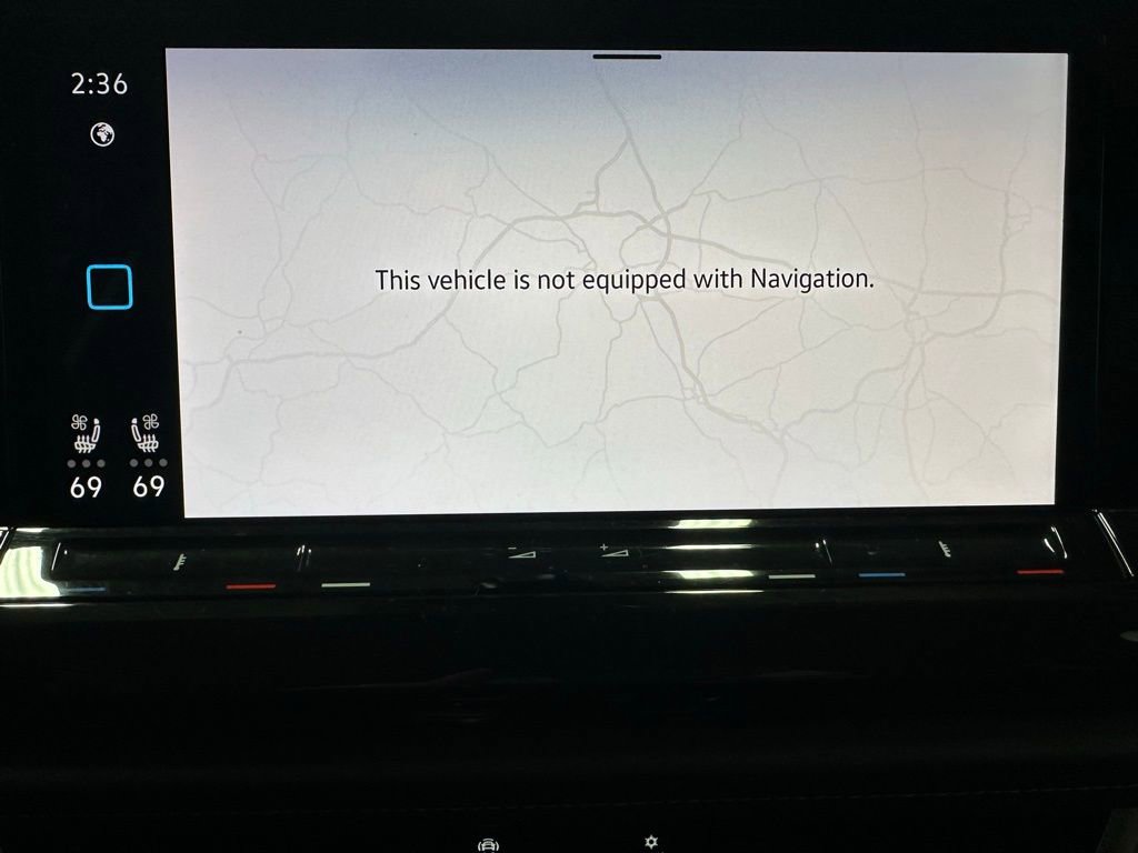 Used 2025 Volkswagen Atlas SE image 30