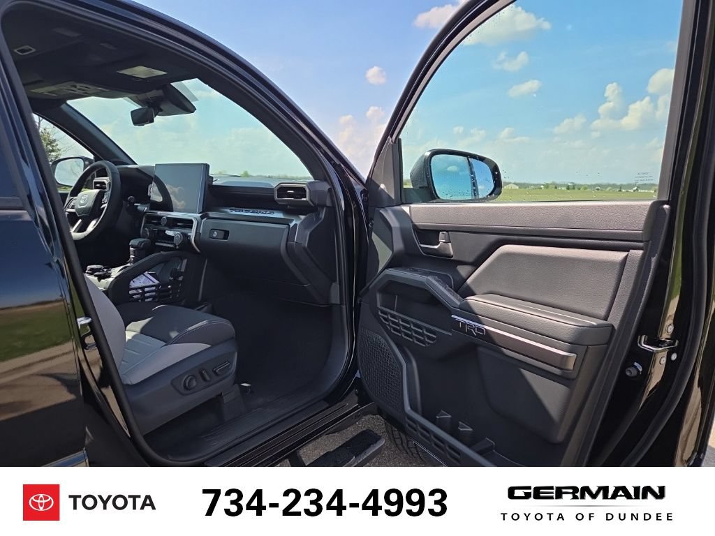 New 2026 Toyota Tacoma TRD Off-Road AWD/4WD image 24