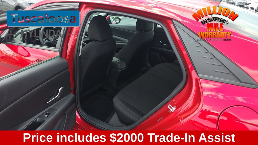 Used 2023 Hyundai Elantra SEL FWD image 24