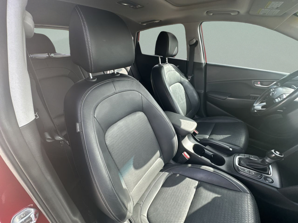 Used 2018 Hyundai Kona Limited AWD/4WD image 39