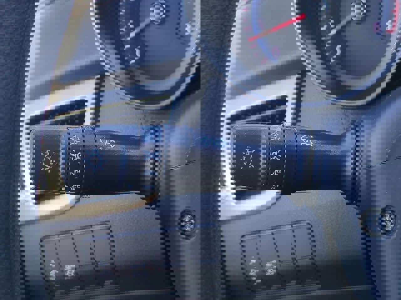 Used 2017 Hyundai Elantra GT image 24