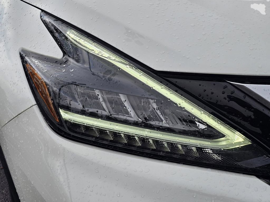 Used 2022 Nissan Murano Platinum w/ Cargo Package image 4