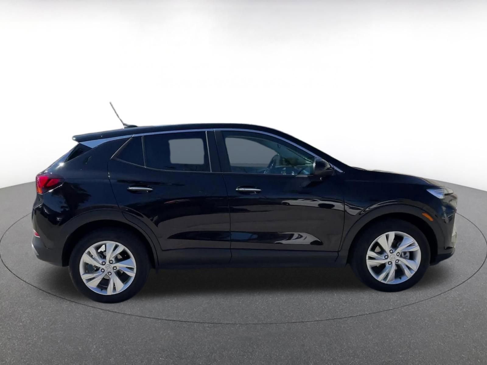 Used 2025 Buick Encore GX Preferred image 16