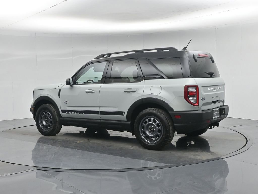 Certified 2024 Ford Bronco Sport Outer Banks w/ Tech Package image 7
