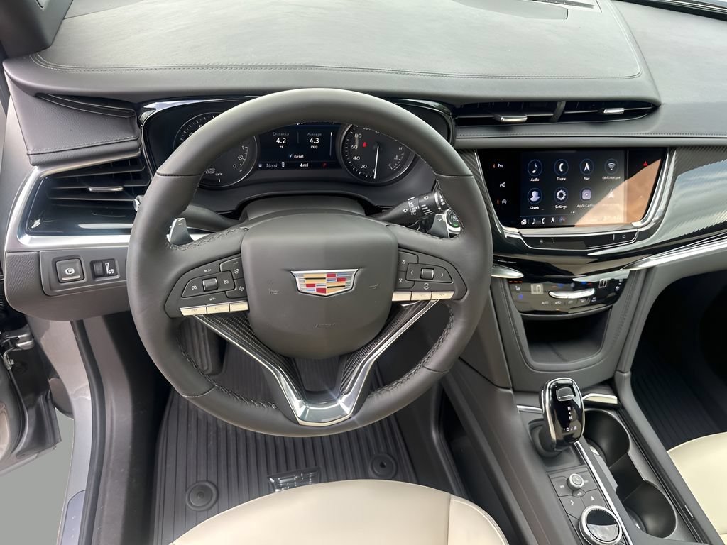 New 2025 Cadillac XT6 Sport w/ Technology Package AWD/4WD image 25