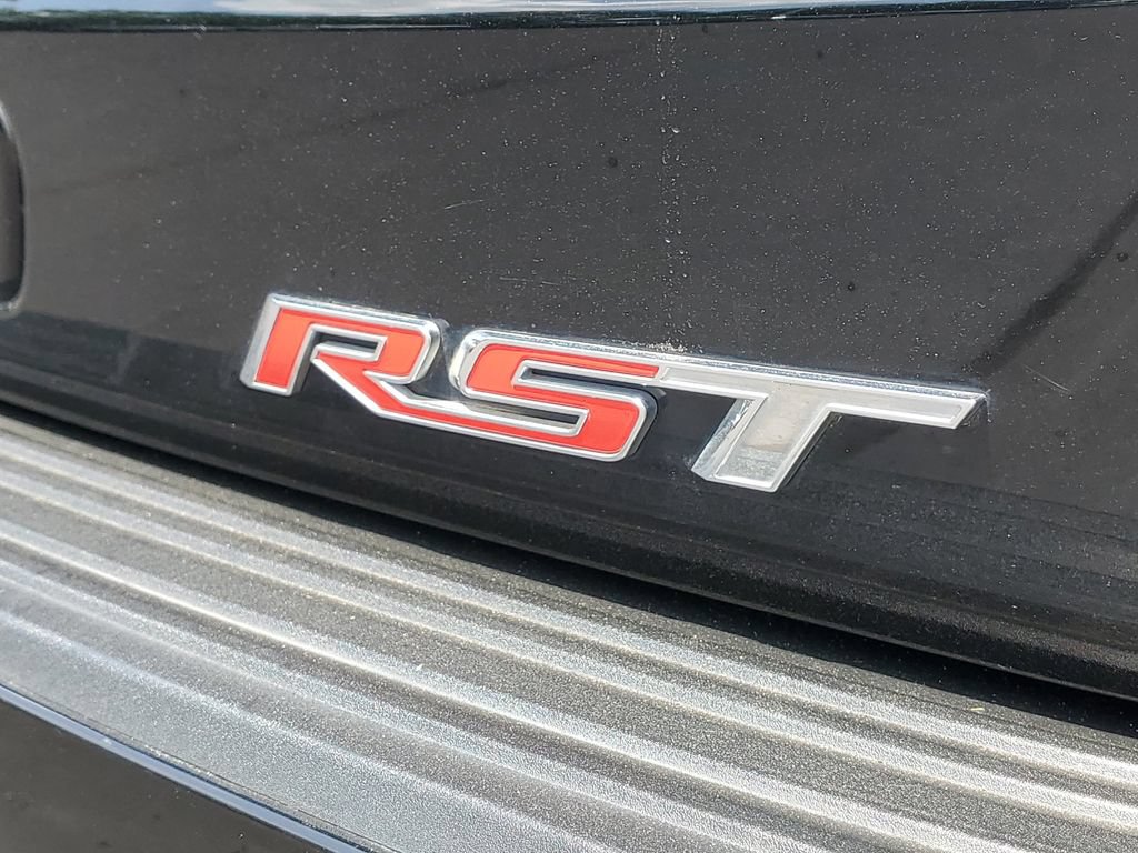 Certified 2025 Chevrolet Suburban RST w/ RST Capability Package AWD/4WD image 38