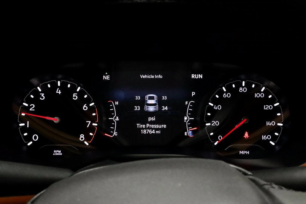 Used 2024 Jeep Compass Limited image 28