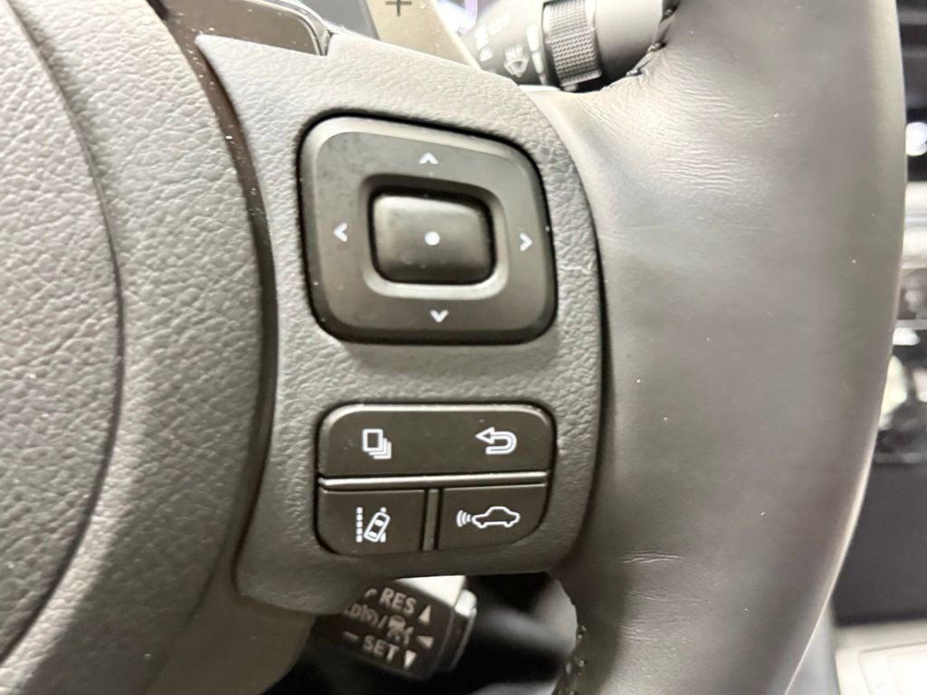 Used 2025 Lexus IS 350 F Sport w/ Navigation Package AWD/4WD image 30