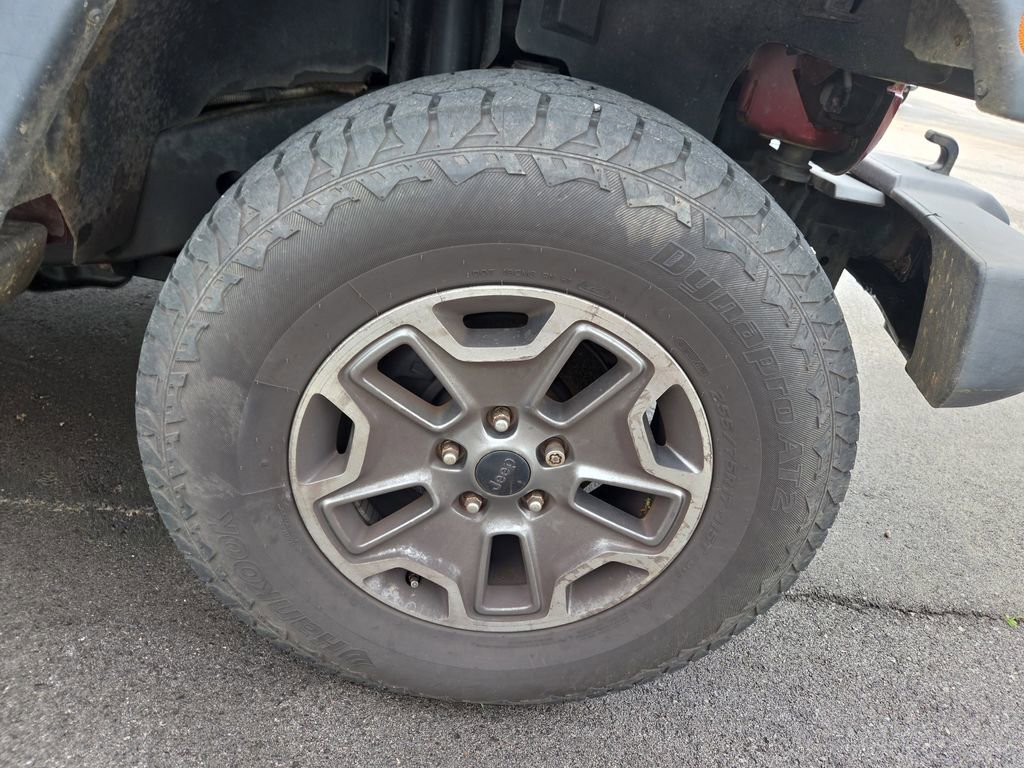 Used 2009 Jeep Wrangler X AWD/4WD image 2
