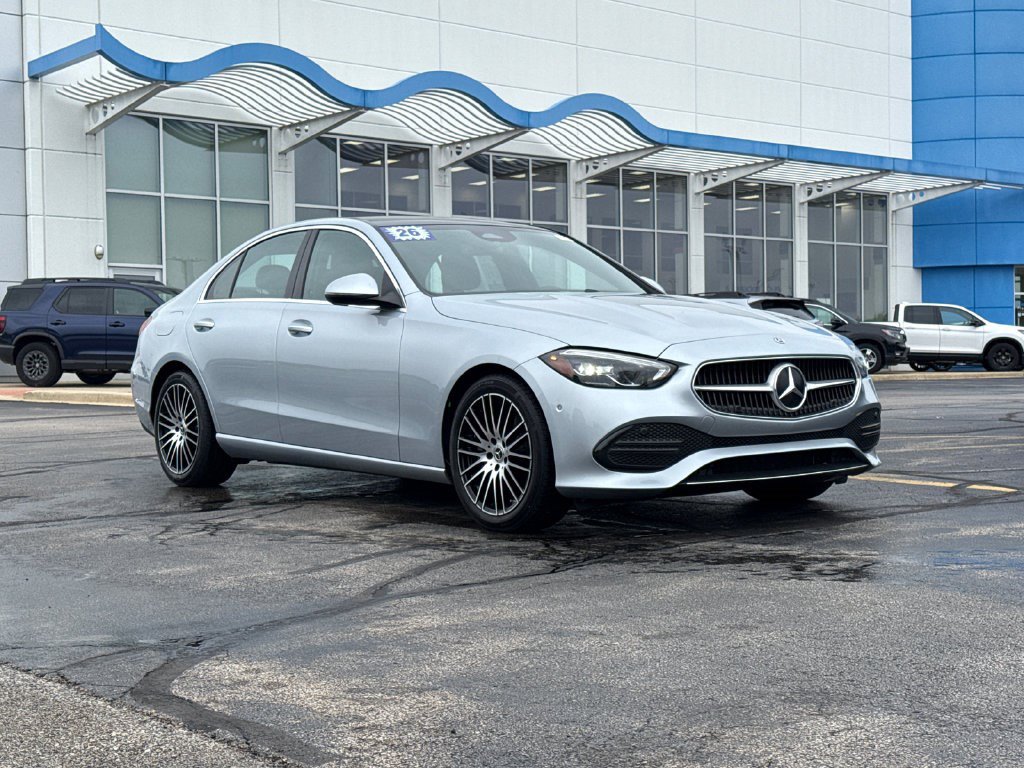 Used 2026 Mercedes-Benz C 300 Sedan image 3