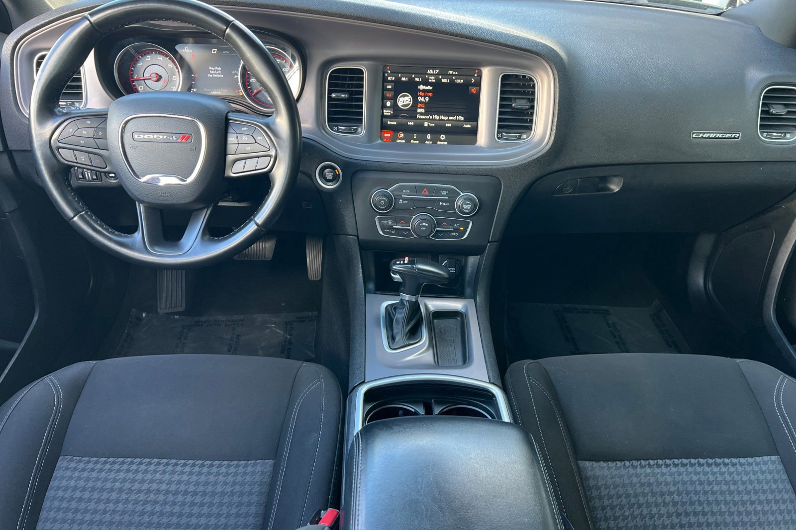 Used 2023 Dodge Charger SXT image 13