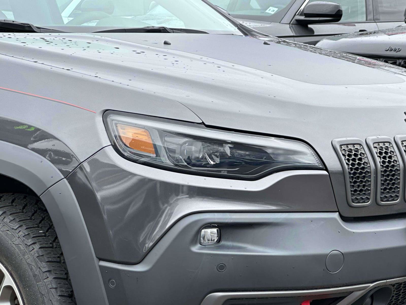 Used 2023 Jeep Cherokee Trailhawk image 7