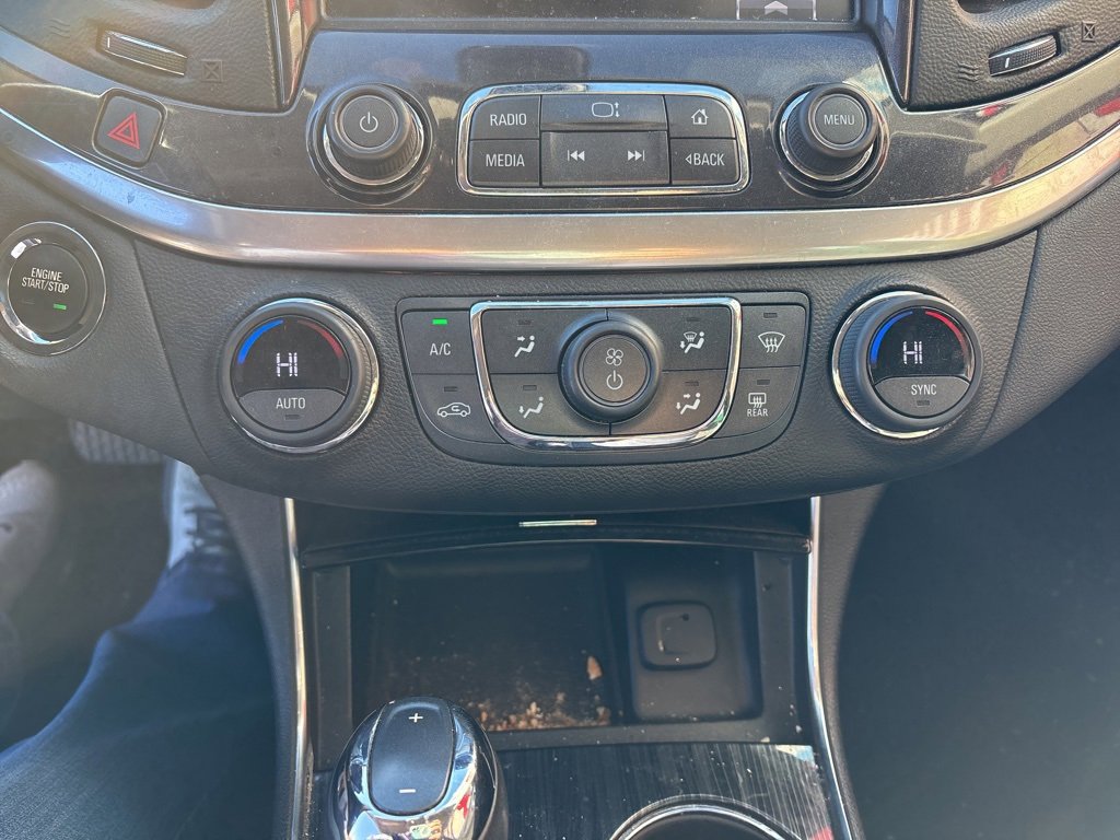 Used 2019 Chevrolet Impala LT image 16