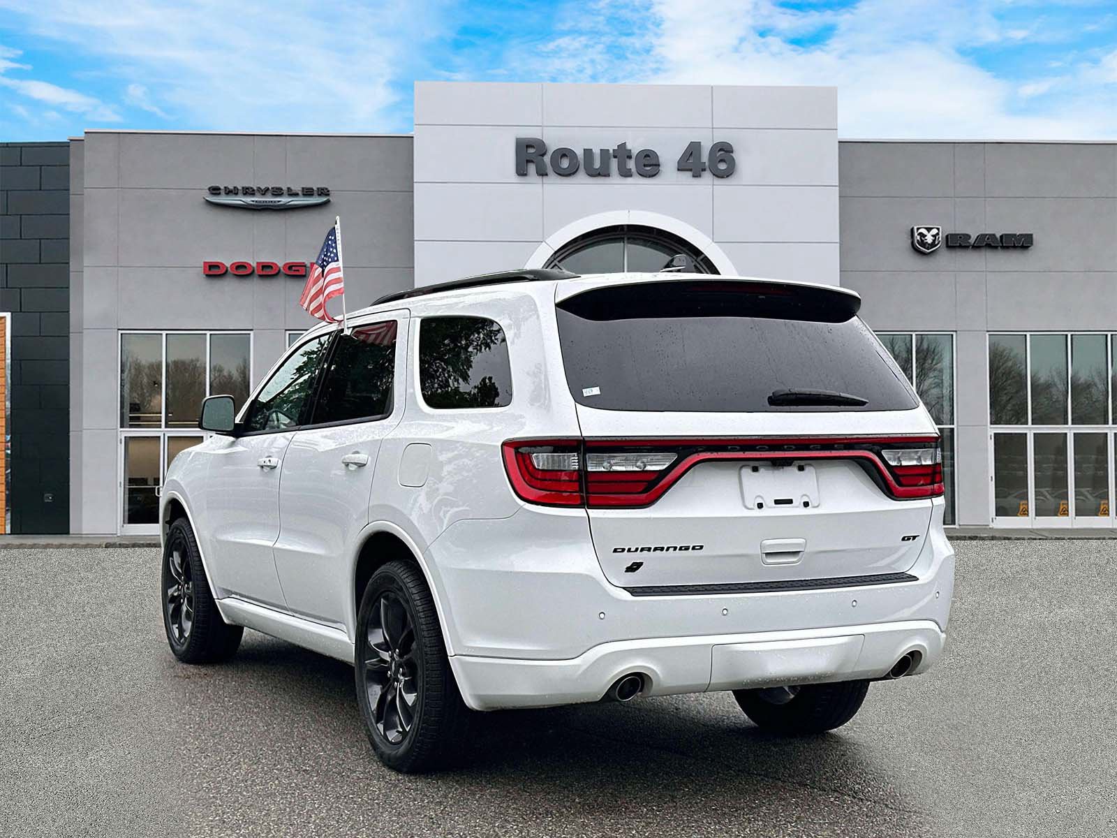 Used 2023 Dodge Durango GT AWD/4WD image 4