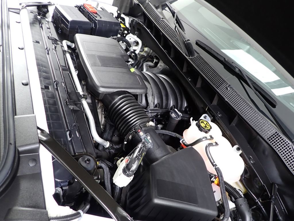 Used 2022 Chevrolet Silverado 1500 High Country w/ LPO, Dark Essentials Package image 12