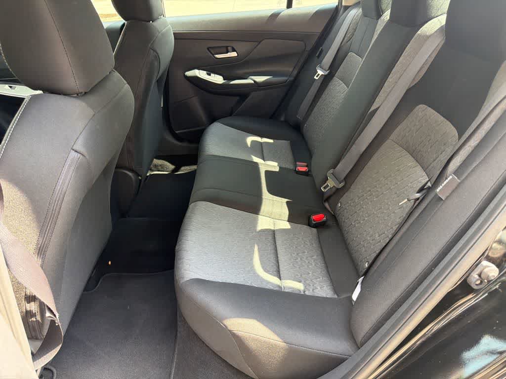 Used 2026 Nissan Sentra SV w/ SV Convenience Package FWD image 17