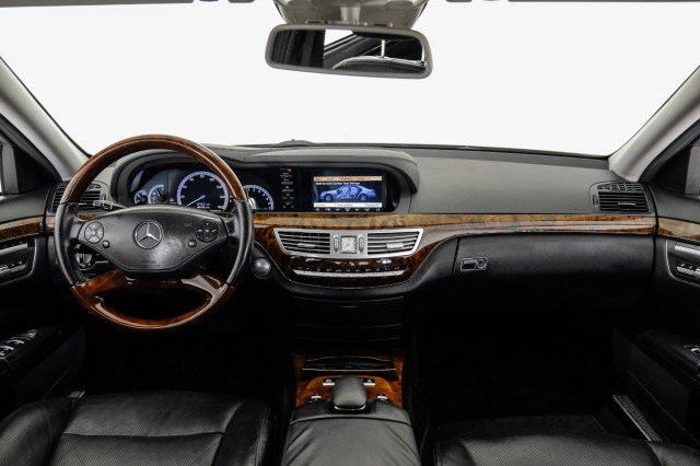 Used 2013 Mercedes-Benz S 550 image 11