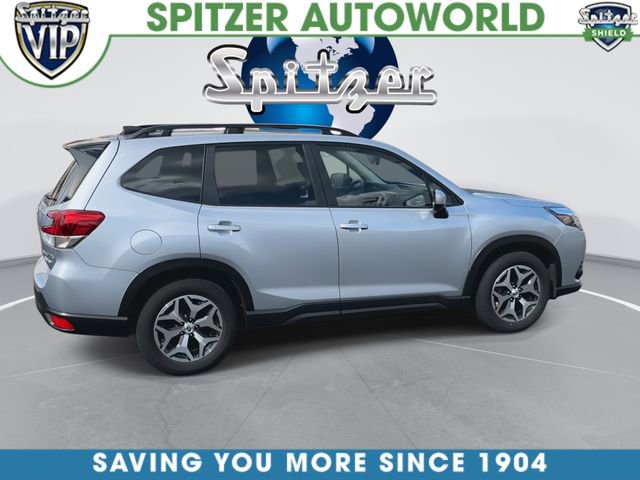 Used 2024 Subaru Forester Premium AWD/4WD image 10