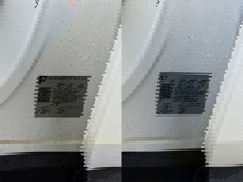 Used 2025 Chevrolet Equinox RS w/ Safety and Technology Package image 26